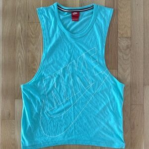Nike Women's Aqua Muscle Tee